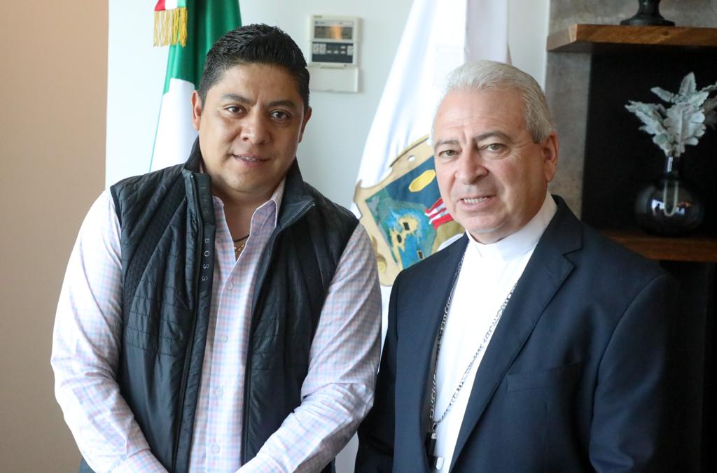 RICARDO GALLARDO Y ARZOBISPO CAVAZOS, FORTALECEN LAZOS DE&nbsp;COOPERACIÓN