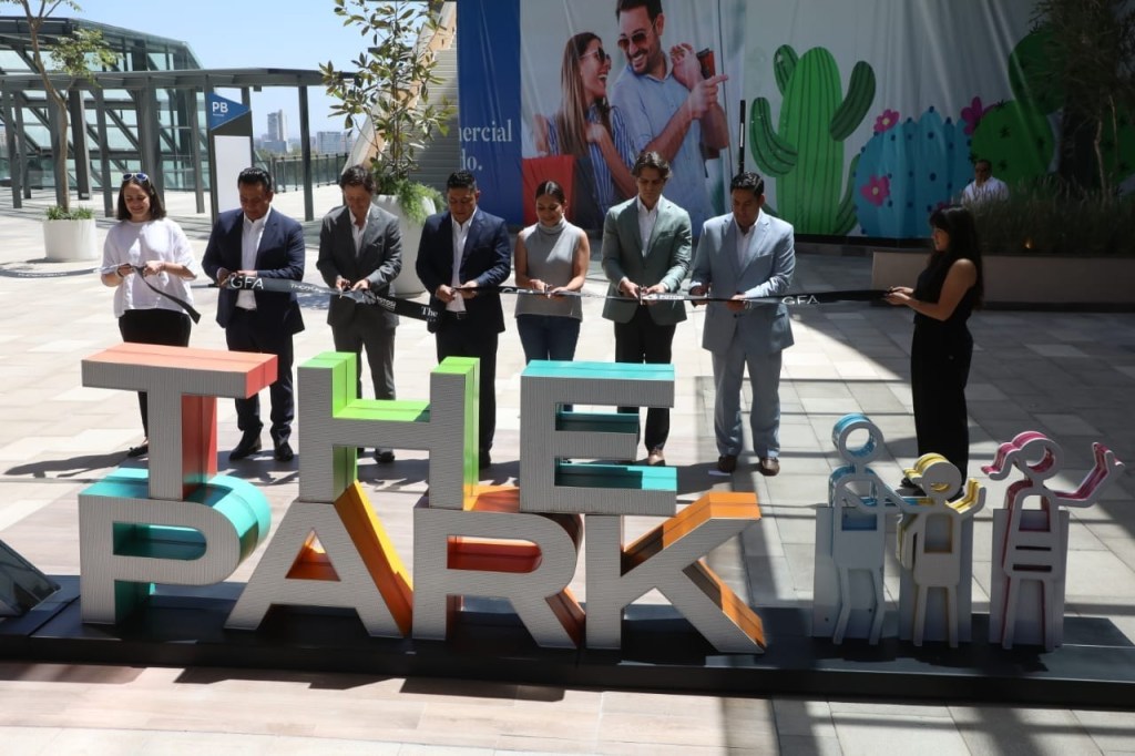 ACUDE RICARDO GALLARDO A INAUGURACIÓN DE CENTRO COMERCIAL THE&nbsp;PARK