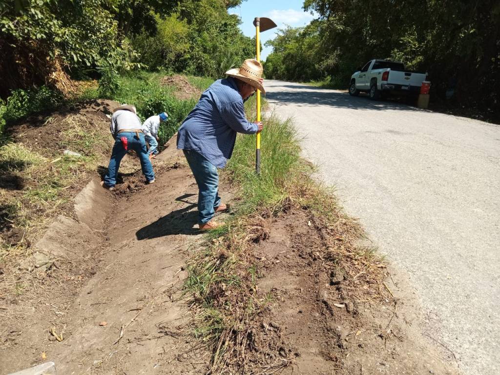 EN SEPTIEMBRE, ESTADO ATENDIÓ CAMINOS DE 26&nbsp;MUNICIPIOS