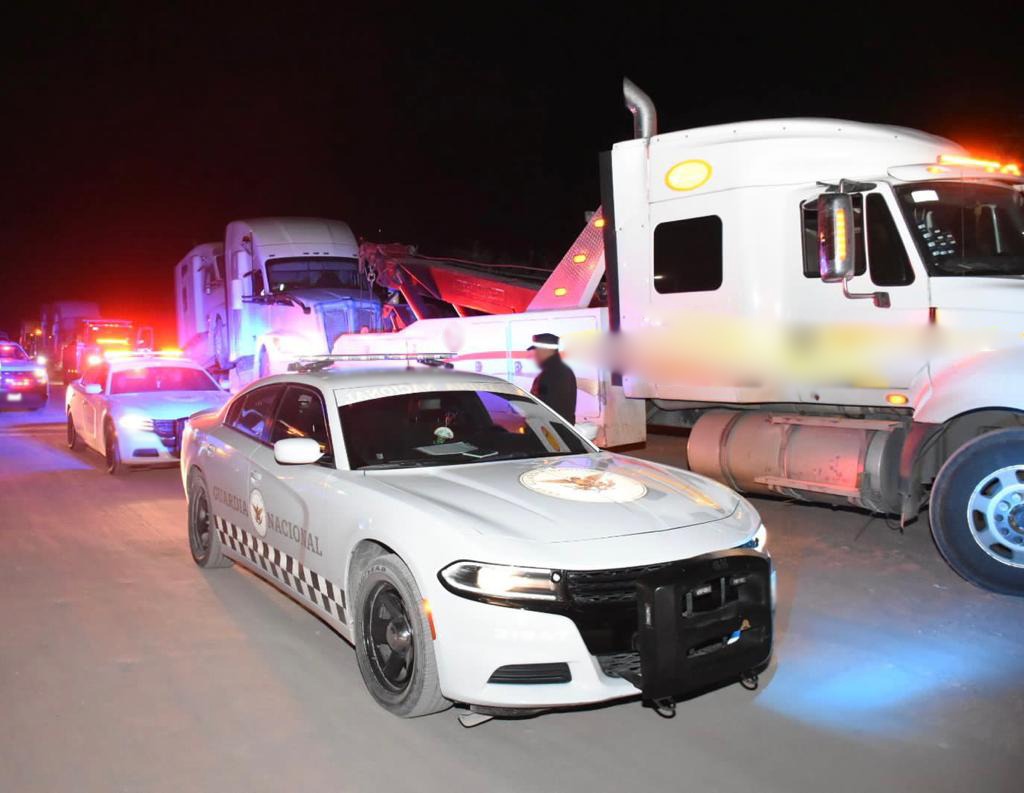 EN SAN LUIS POTOSÍ, GUARDIA NACIONAL RECUPERA DOCE TRACTOCAMIONES REPORTADOS COMO ROBADOS