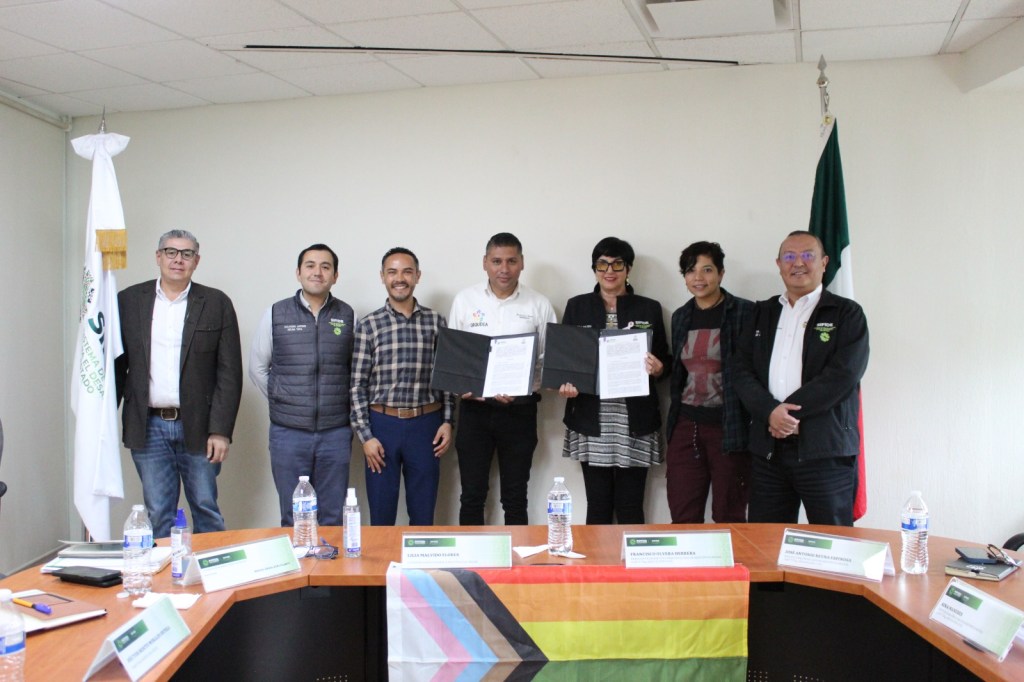 GOBIERNO ACERCA PROGRAMAS DE CRÉDITO A COMUNIDAD&nbsp;LGBTTTIQ+
