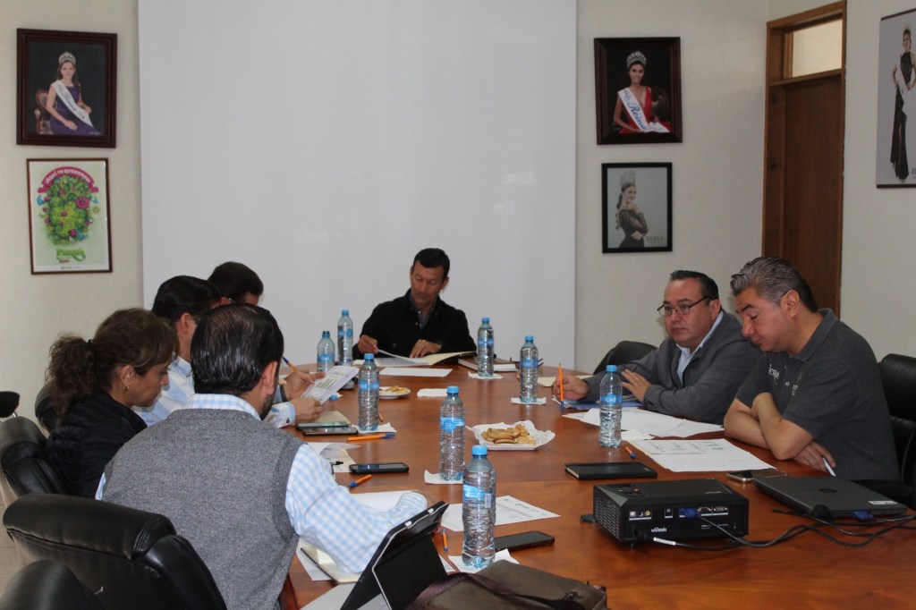 PATRONATO DE LA FERIA SESIONA PARA EVALUAR FENAPO&nbsp;2023