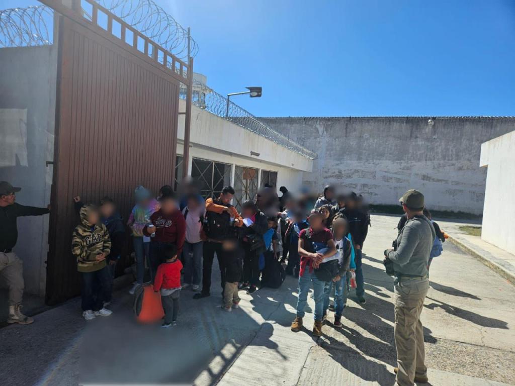 Confirma INM nacionalidad extranjera de 123 personas rescatadas en San Luis&nbsp;Potosí