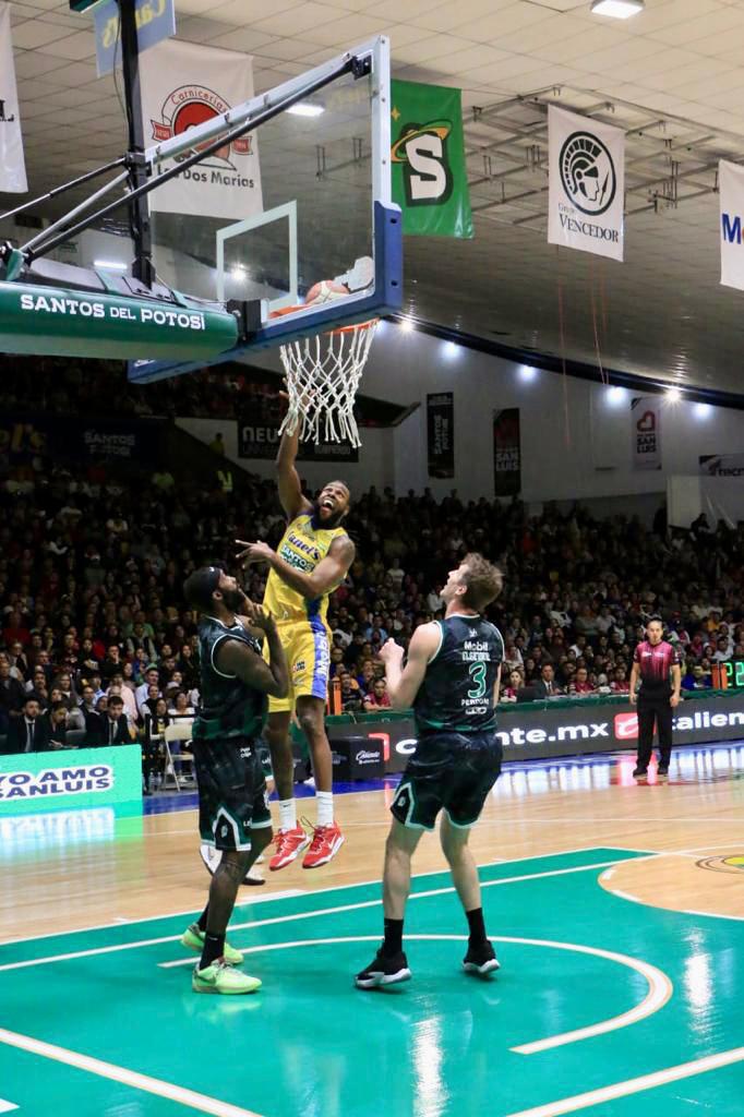 SANTOS DEL POTOSÍ VENCE A ABEJAS DE LEÓN Y EMPATA LA&nbsp;SERIE