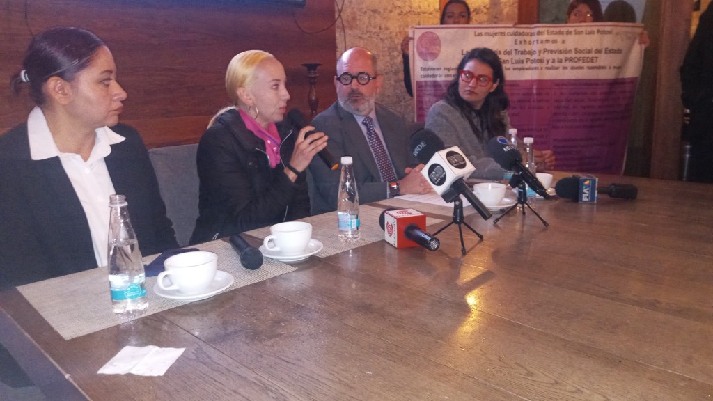 SENTENCIA JUDICIAL IMPONE AL IMSS A REISTALAR A TRABAJADORA DESPEDIDA POR CUIDAR HIJO CON&nbsp;DISCAPACIDAD.