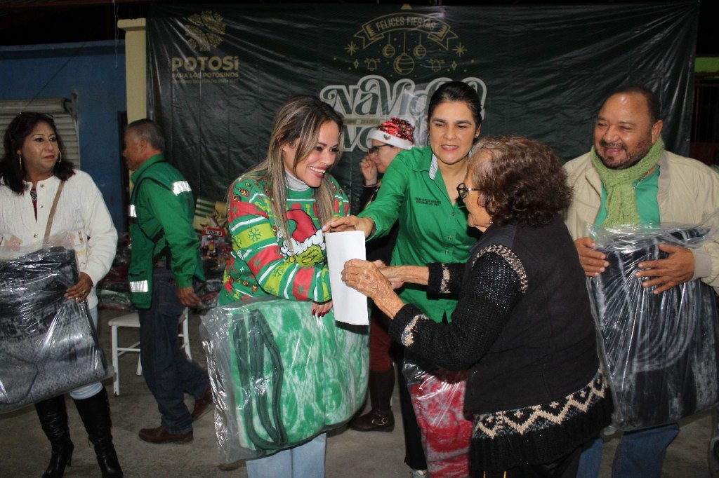 FAMILIAS DE LA HUASTECA DISFRUTAN DE LAS POSADAS&nbsp;NAVIDEÑAS