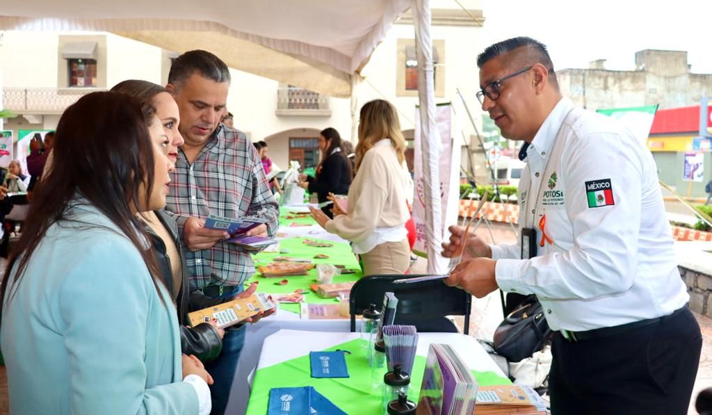 SERVICIOS ESTATALES LLEGAN A MÁS DE 3 MIL HABITANTES DE LA&nbsp;HUASTECA