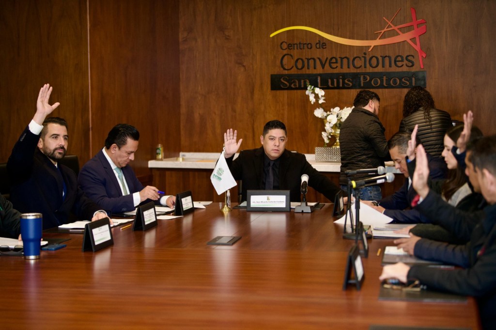 RICARDO GALLARDO EMITE DECLARATORIA DE DESASTRE POR&nbsp;SEQUÍA