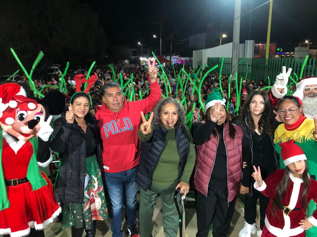 LEONOR NOYOLA CONVIVE CON NIÑOS Y NIÑAS DE COMUNIDADES EN POSADAS&nbsp;NAVIDEÑAS