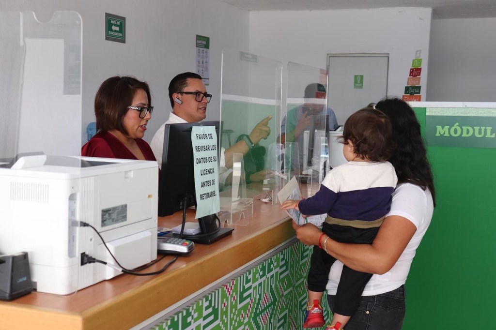 EN DICIEMBRE CONTINÚA GOBIERNO CON SERVICIO EN OFICINAS&nbsp;RECAUDADORAS