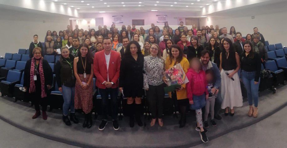 EDUCACIÓN, RUBRO CON MAYOR NÚMERO DE PERSONAL&nbsp;CAPACITADO