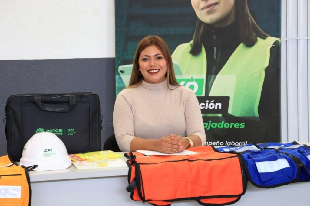 CON APOYO DEL GOBIERNO SE FORTALECE CAPACITACIÓN A&nbsp;EMPRESAS