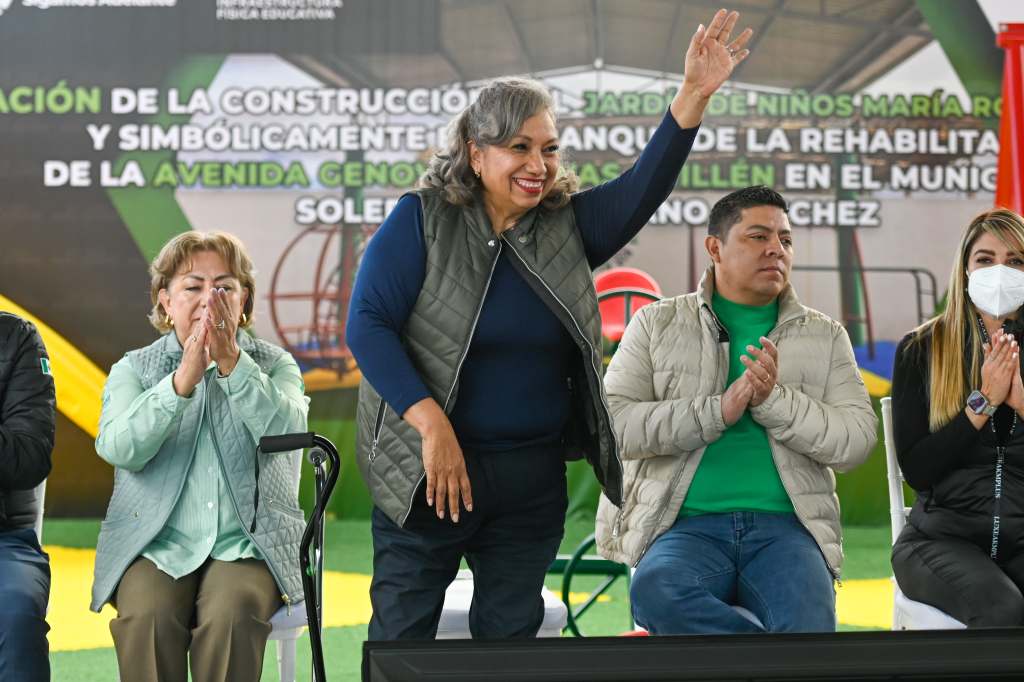 RICARDO GALLARDO Y LEONOR NOYOLA ENTREGA NUEVO Y MODERNO JARDÍN DE NIÑOS A&nbsp;SOLEDENSES