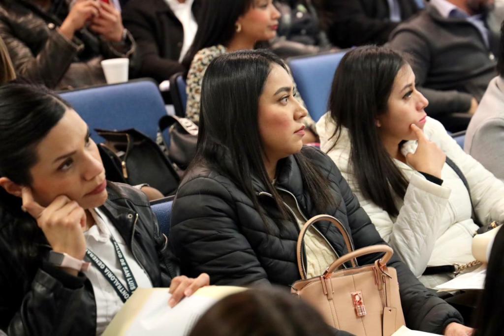 GOBIERNO BRINDA MÁS APOYO EN CAPACITACIÓN PARA CUMPLIR METAS Y&nbsp;OBJETIVOS