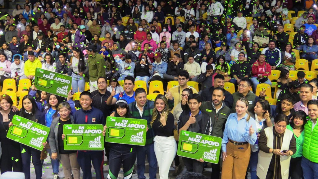 GOBERNADOR ARRANCÓ PROGRAMA DE INTERNET GRATUITO PARA&nbsp;ESTUDIANTES