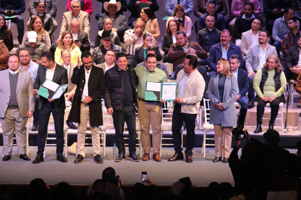 GOBIERNO IMPULSA DESARROLLO DE&nbsp;MUNICIPIOS