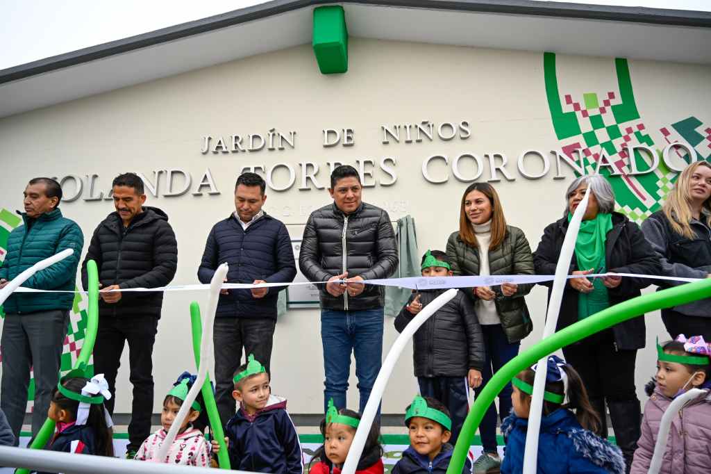 RICARDO GALLARDO INICIA EL 2024 CON MÁS APOYO PARA LAS Y LOS&nbsp;POTOSINOS