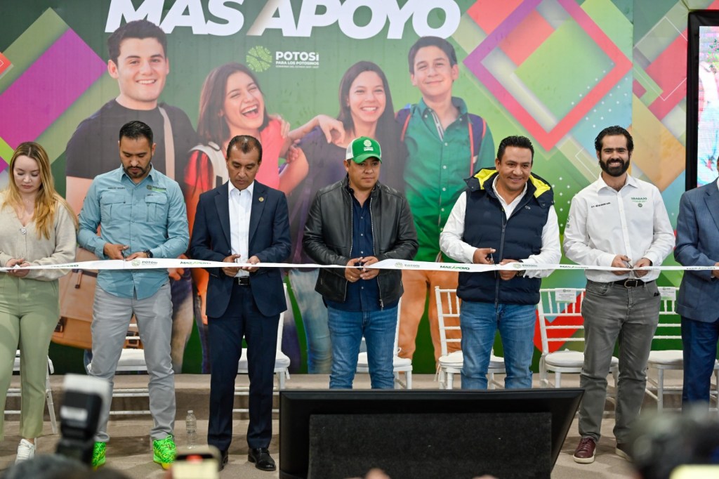 RICARDO GALLARDO REAFIRMA APOYO A JÓVENES CON EDUCACIÓN Y MEJORES&nbsp;EMPLEOS