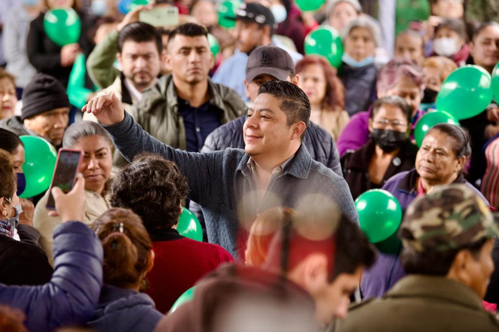 RICARDO GALLARDO ATIENDE NUESTRAS NECESIDADES: HABITANTES DE INDUSTRIAL&nbsp;MEXICANA