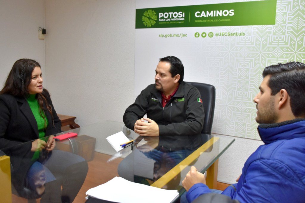 GOBIERNO ATENDERÁ MÁS CAMINOS EN LAS CUATRO&nbsp;REGIONES