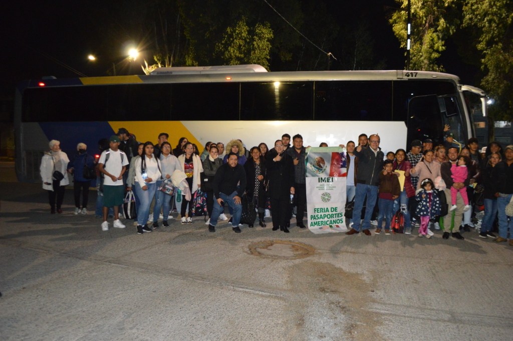 UN ÉXITO OCTAVA FERIA DE PASAPORTES&nbsp;AMERICANOS