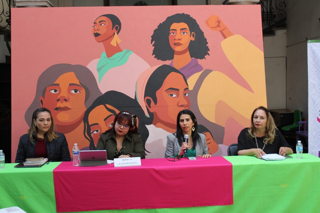 CAPACITA CNDH A SERVIDORES PÚBLICOS DEL&nbsp;ESTADO