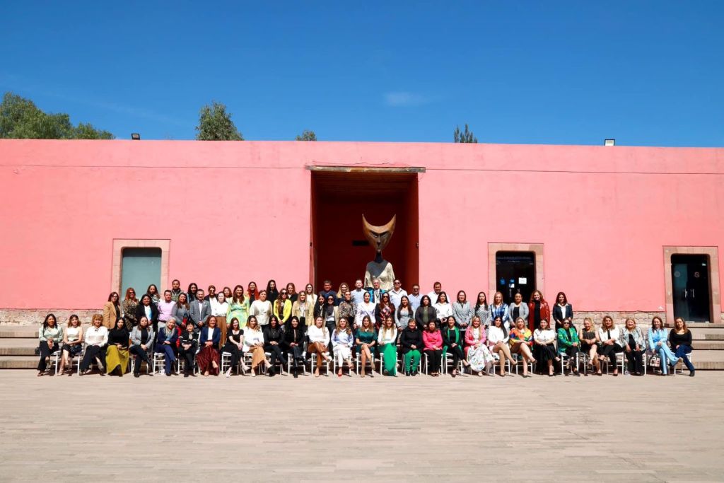 DIF ESTATAL RECONOCE A VOLUNTARIADOS POR BRINDAR APOYO A LAS&nbsp;FAMILIAS