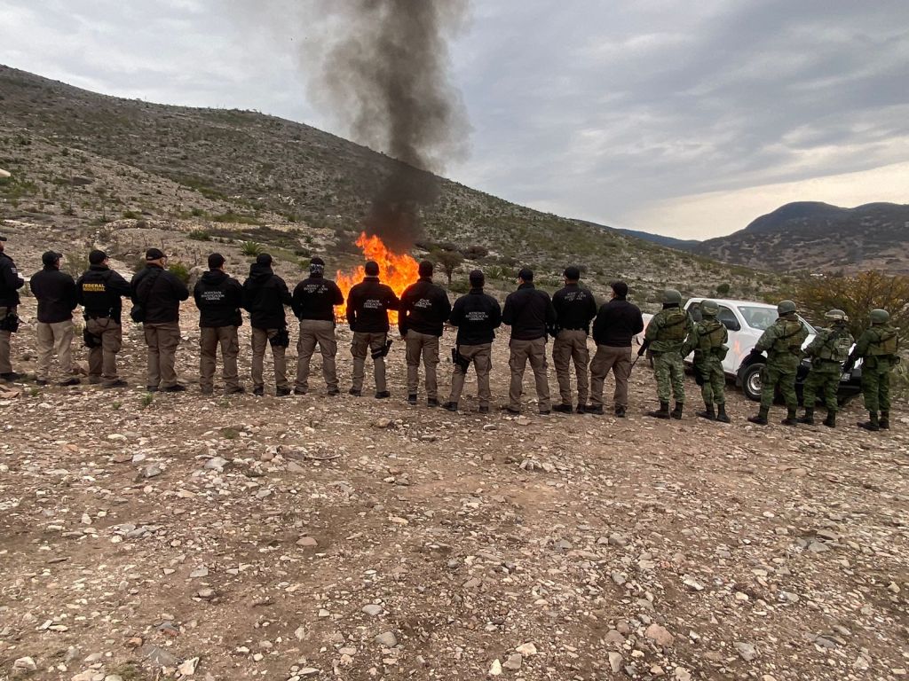 INCINERAN FGR Y SEDENA MÁS DE 70 KILOS DE NARCÓTICOSY UNA TONELADA DE OBJETOS DECOMISADOS EN SAN LUIS&nbsp;POTOSÍ