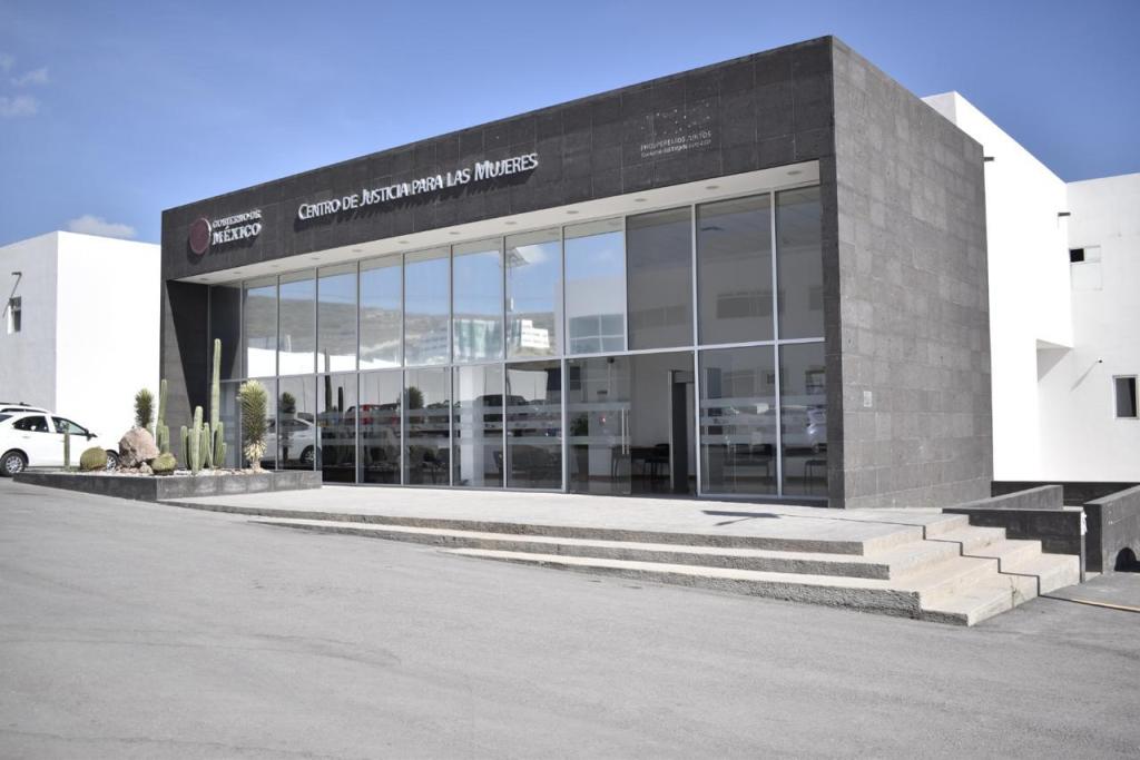 GOBIERNO ESTATAL ATIENDE A MUJERES&nbsp;POTOSINAS