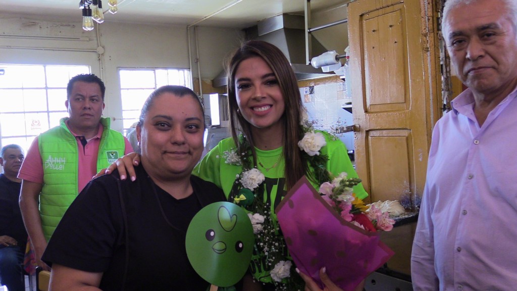 RUTH GONZÁLEZ CANDIDATA AL SENADO PVEM VISITÓ MERCADO&nbsp;HIDALGO