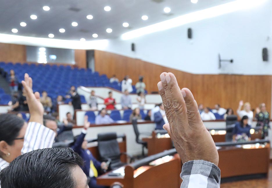 PIDEN LA REPARACIÓN INTEGRAL DEL EJE CARRETERO QUE VA DESDE EL CRUCERO DE XOLOL  EN EL MUNICIPIO DE TANCANHUITZ HASTA&nbsp;TAMUÍN