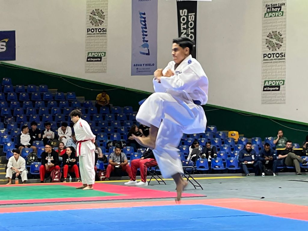 SAN LUIS POTOSÍ RECIBE COMPETENCIA REGIONAL DE KARATE