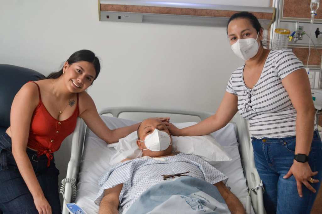 EJECUTIVO GESTIONA CON ÉXITO SEGUNDO TRASPLANTE RENAL A TRABAJADOR&nbsp;ESTATAL