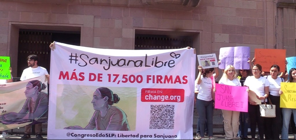 FAMILIARES PIDEN AL CONGRESO DEL ESTADO INDULTO PARA SANJUANA MALDONADO 