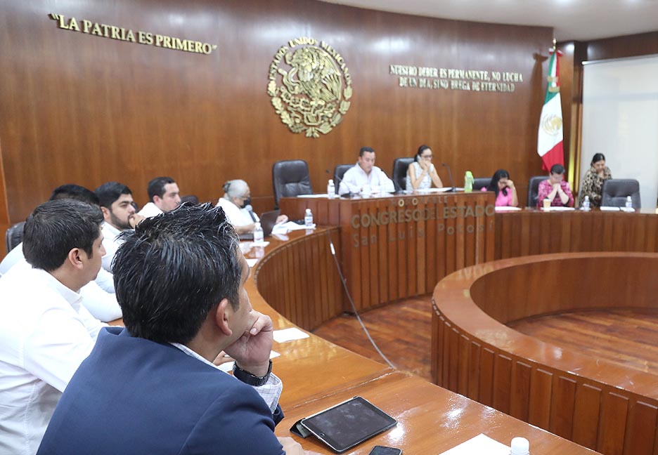 LA COMISIÓN DE PUNTOS CONSTITUCIONALES APROBÓ POR UNANIMIDAD EL DICTAMEN QUE DECLARA IMPROCEDENTE UNA INICIATIVA DE REFORMA AL ARTÍCULO 49 DE LA LEY ORGÁNICA DEL PODER JUDICIAL DEL&nbsp;ESTADO.