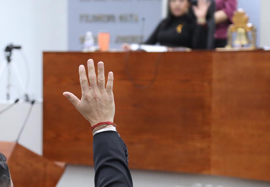 ES ACERTADA LA MEDIDA PLANTEADA PARA RECORRER HORARIOS DE ENTRADA Y SALIDA EN ESCUELAS DE EDUCACIÓN BÁSICA ANTE ALTAS&nbsp;TEMPERATURAS.