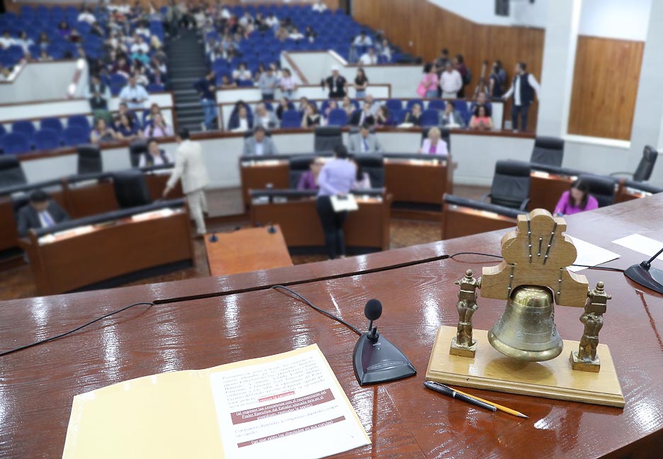 COMISIÓN DE EDUCACIÓN APRUEBA DICTAMEN DE CONVOCATORIA PARA ENTREGAR RECONOCIMIENTO “MATILDE CABRERA IPIÑA DE CORSI” AÑO&nbsp;2024.