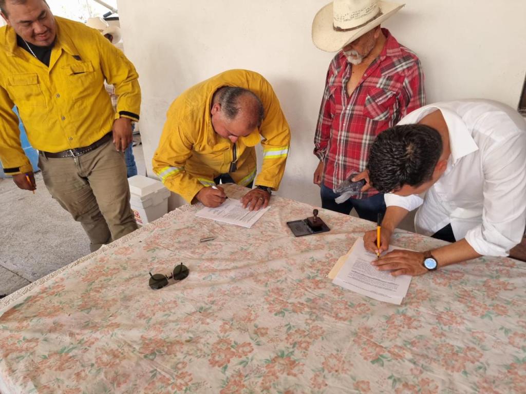 AUTORIDADES APAGAN AL 100 POR CIENTO INCENDIO EN LA PEÑA DE&nbsp;MATEHUALA