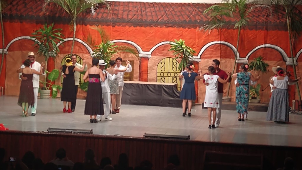 POTOSINOS Y TURISTAS DISFRUTAN DE ACTIVIDADES&nbsp;CULTURALES