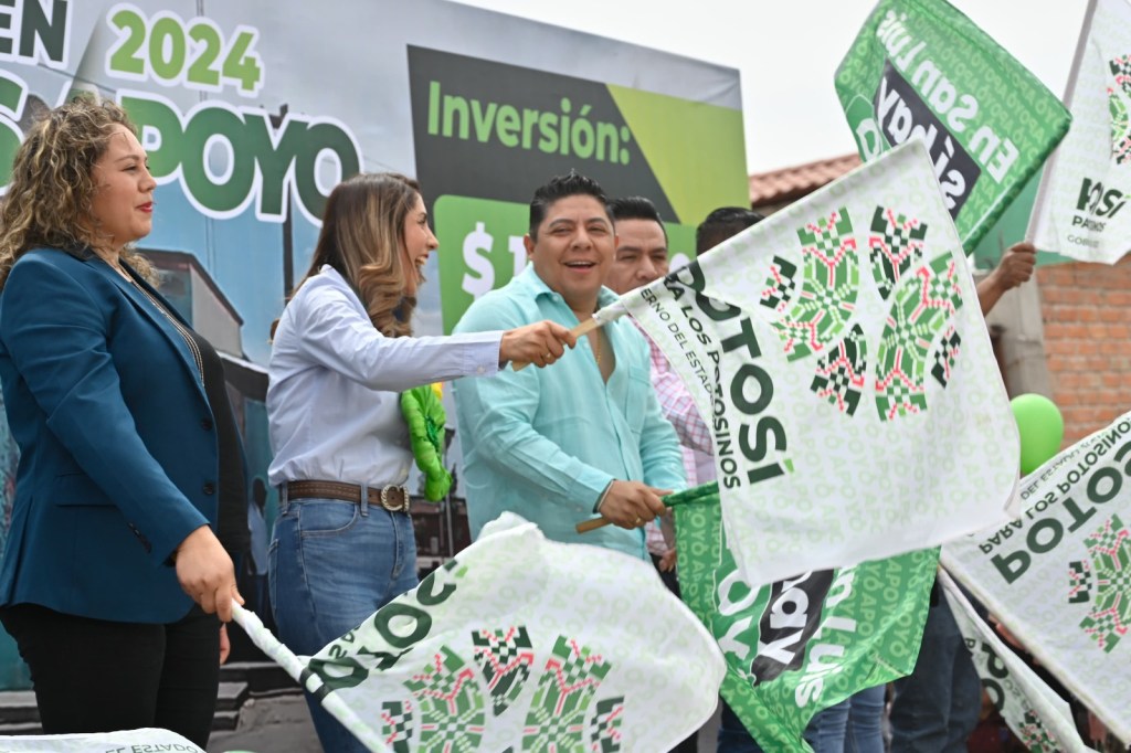 GOBIERNO ESTATAL FORTALECE CONECTIVIDAD EN&nbsp;ARRIAGA