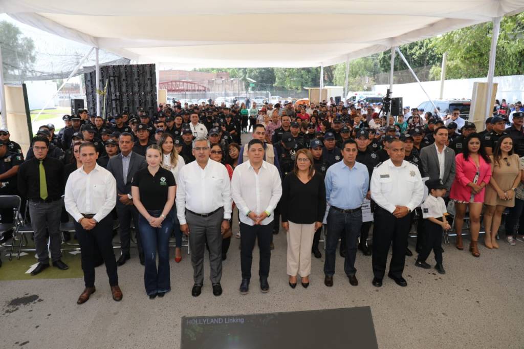 GOBIERNO DEL ESTADO ENTREGA ESTÍMULOS A POLICÍAS DE&nbsp;SOLEDAD
