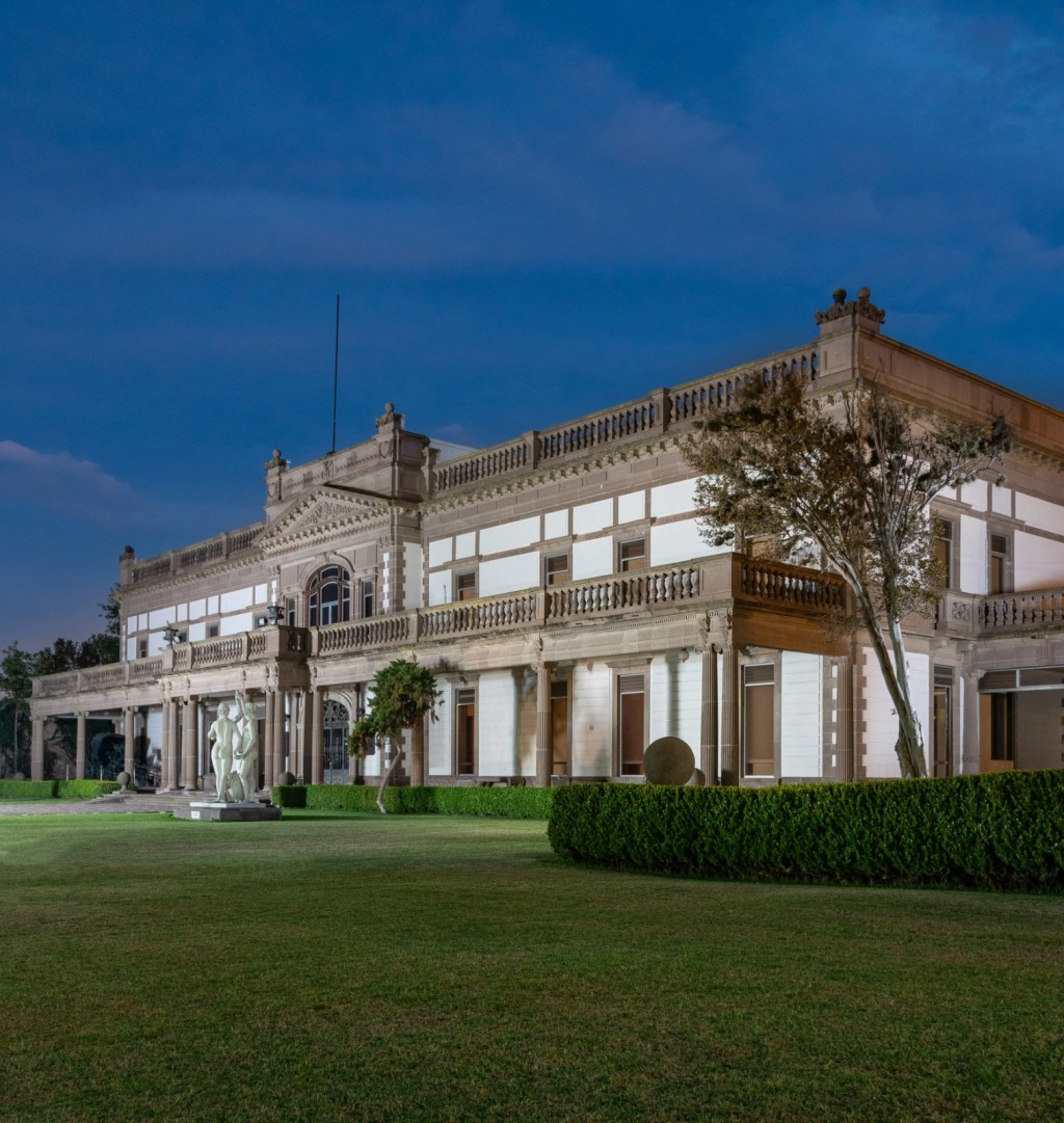 CONVERSATORIO SOBRE LOS MUSEOS EN EL COSSÍO