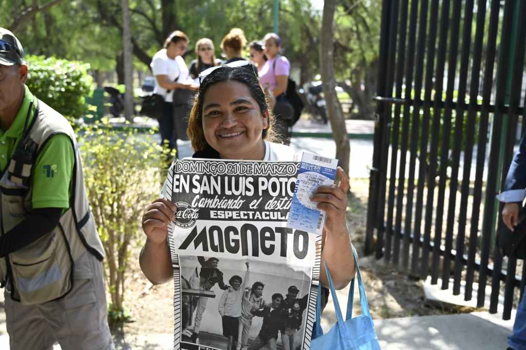 CONCIERTO GRATUITO DE MERCURIO Y MAGNETO ATRAE FANS&nbsp;NACIONALES