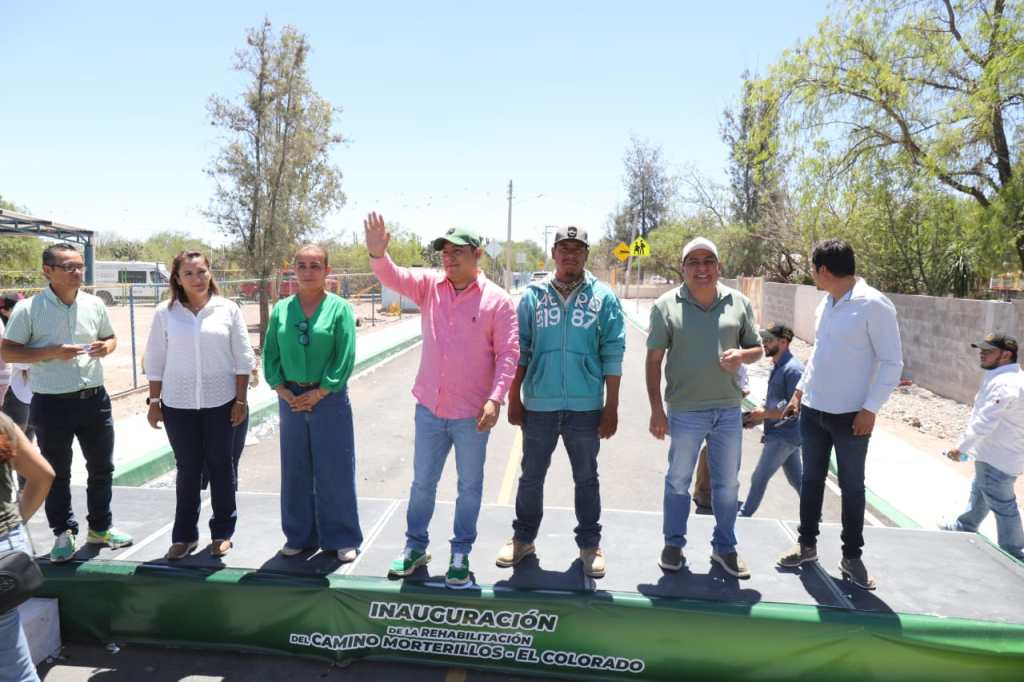 GOBIERNO ESTATAL ENTREGA NUEVO CAMINO A FAMILIAS DE&nbsp;MOCTEZUMA