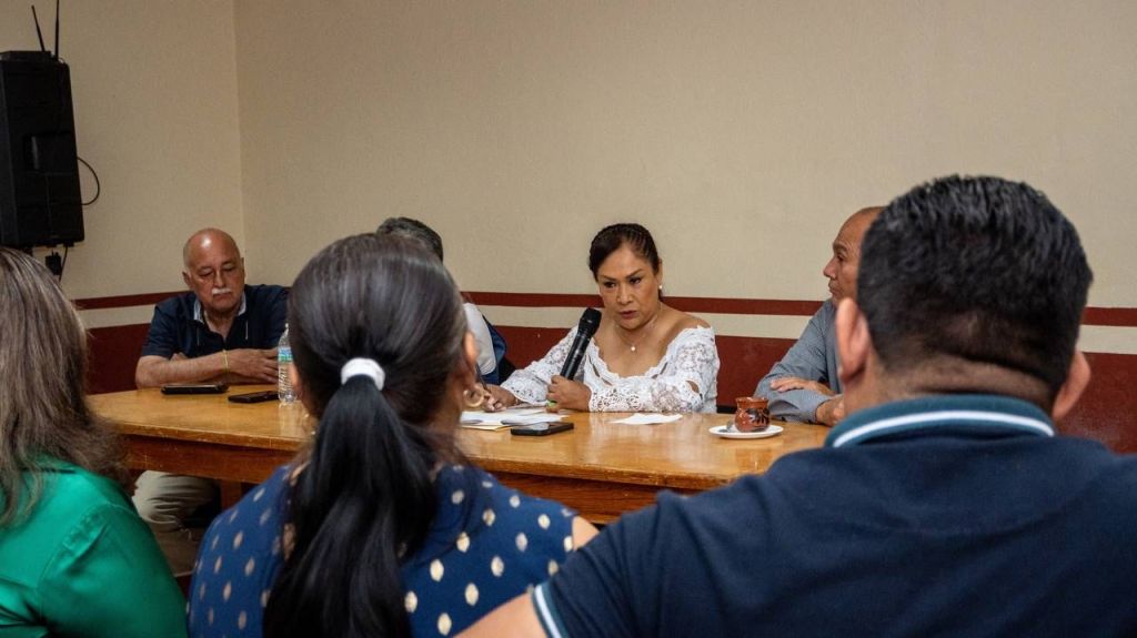 DAMOS NUESTRO APOYO A SONIA MENDOZA: EJIDATARIOS DE VILLA DE&nbsp;POZOS