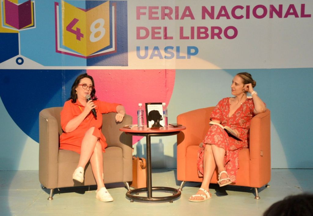 Analizar el adulterio y el amor sin moralismos, propuesta de la autora Beatriz Rivas en su obra “Voces en la sombra”