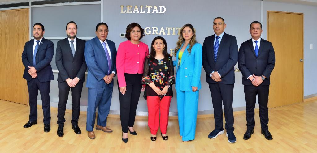 FISCAL DEL ESTADO TOMA PROTESTA A TITULARES DE LA&nbsp;FGESLP