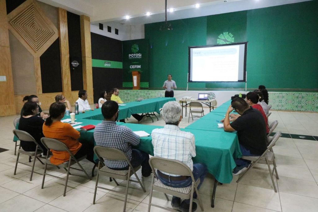 SERVIDORES PÚBLICOS ESTATALES SE CAPACITAN EN&nbsp;TRANSPARENCIA