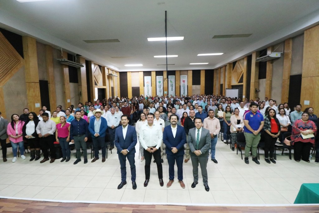 CAPACITA GOBIERNO ESTATAL A MÁS DE 300 FUNCIONARIOS&nbsp;MUNICIPALES