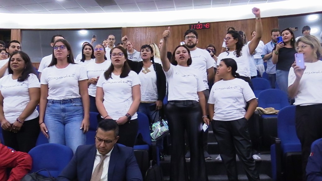 EL CONGRESO DEL ESTADO LE CONCEDIÓ EL INDULTO A SANJUANA MALDONADO&nbsp;AMAYA.